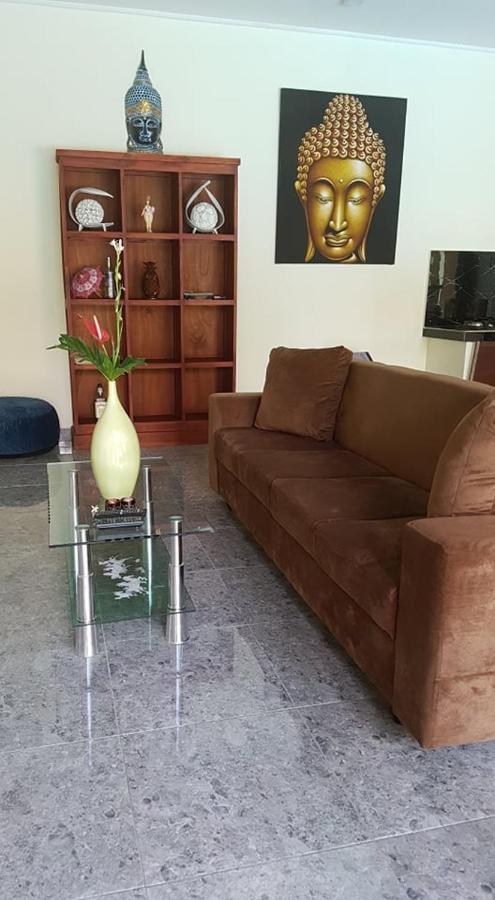 Mias Jungle House Hotel โลวินา ภายนอก รูปภาพ