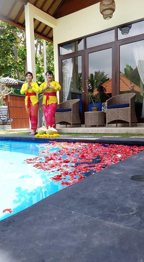Mias Jungle House Hotel โลวินา ภายนอก รูปภาพ