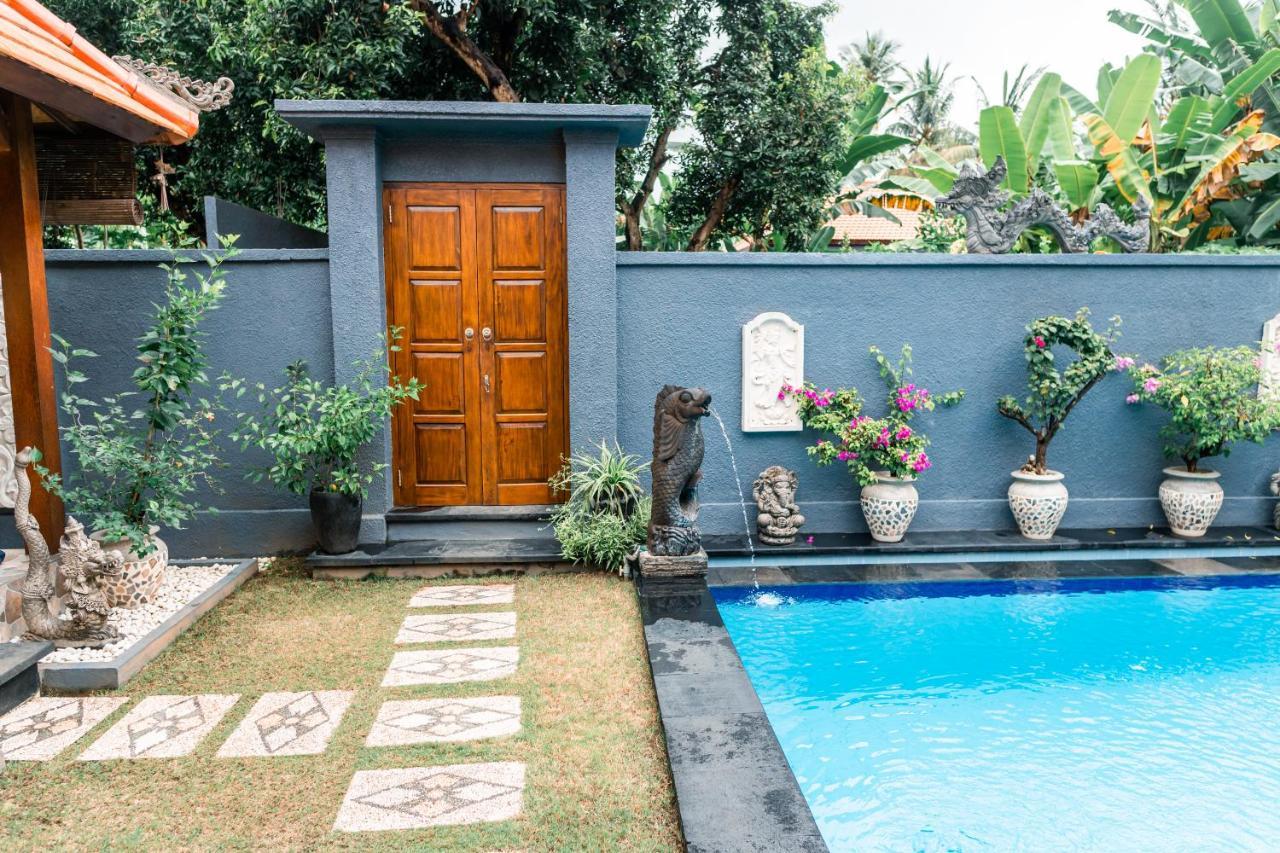 Mias Jungle House Hotel โลวินา ภายนอก รูปภาพ